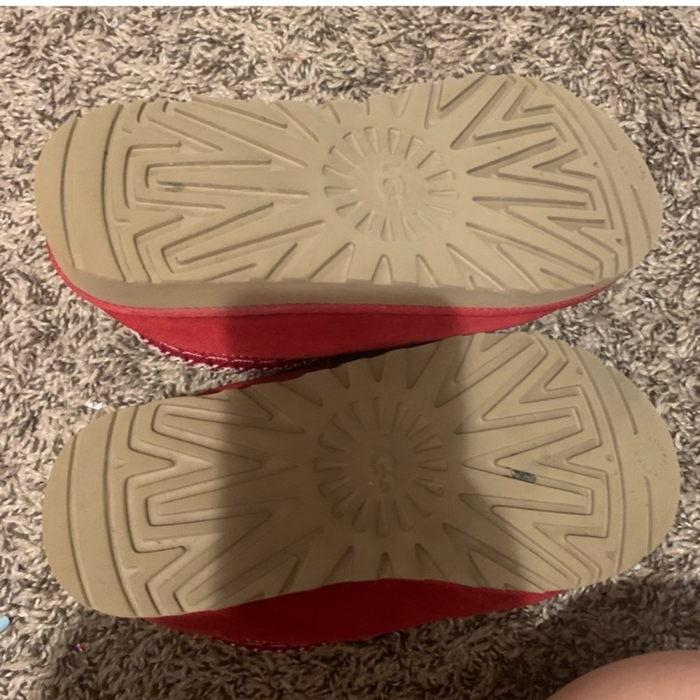Red Uggs